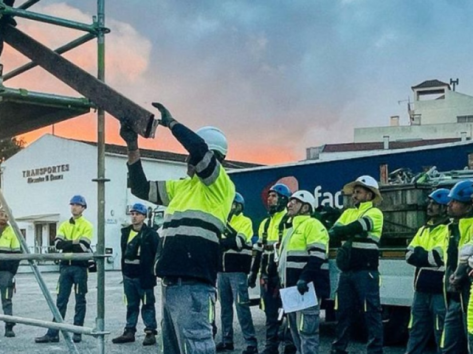 Formação Profissional de Segurança em Trabalhos em altura | Género Inédito