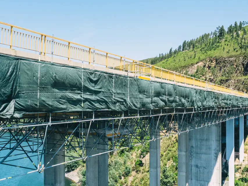 PONTE DO ZÊZERE | Género Inédito